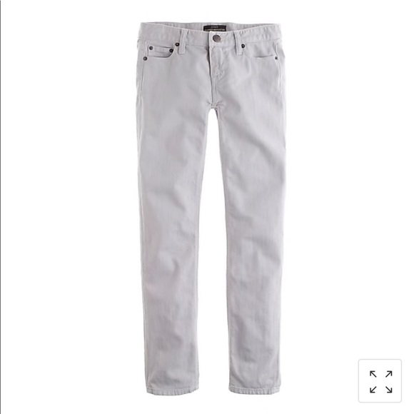 Cropped matchstick jean in garment-dyed denim - Picture 1 of 8